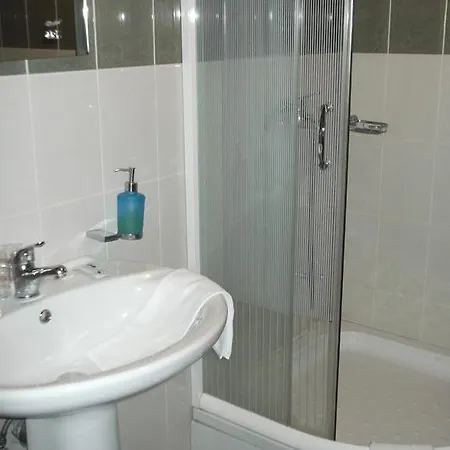 Hotel Beograd 3*