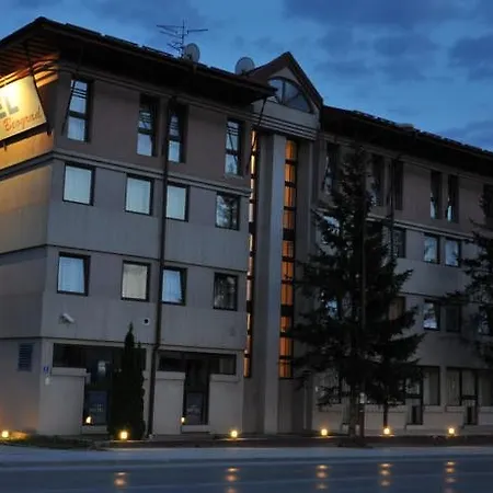 Beograd 3* Lukavica
